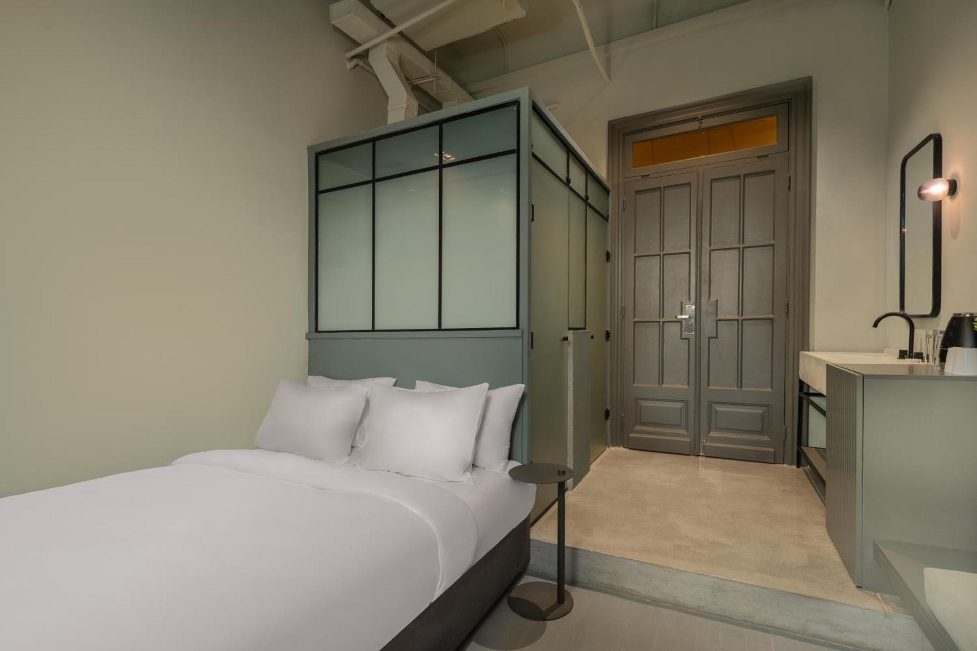 Apartment Grey L Corniche *