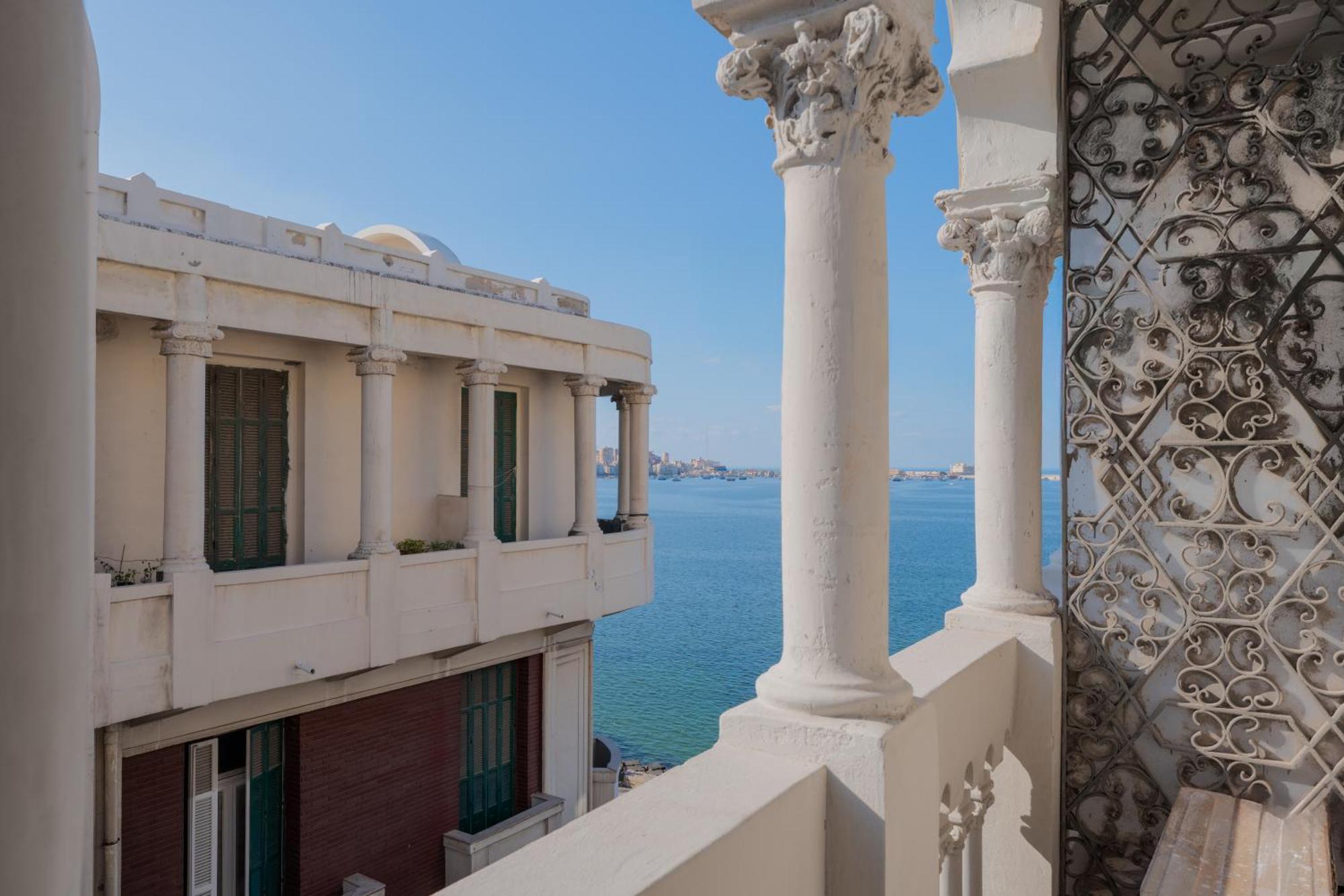 Apartment Grey L Corniche Little Venice
