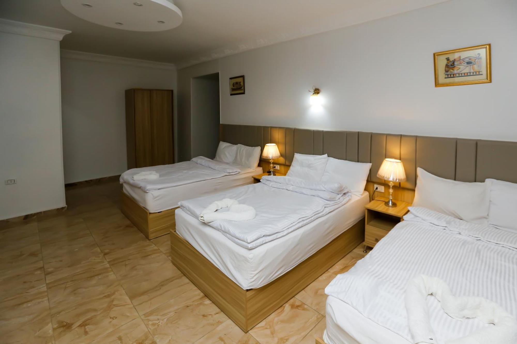 Hotel Pyramids Express View Kafret el-Gabal