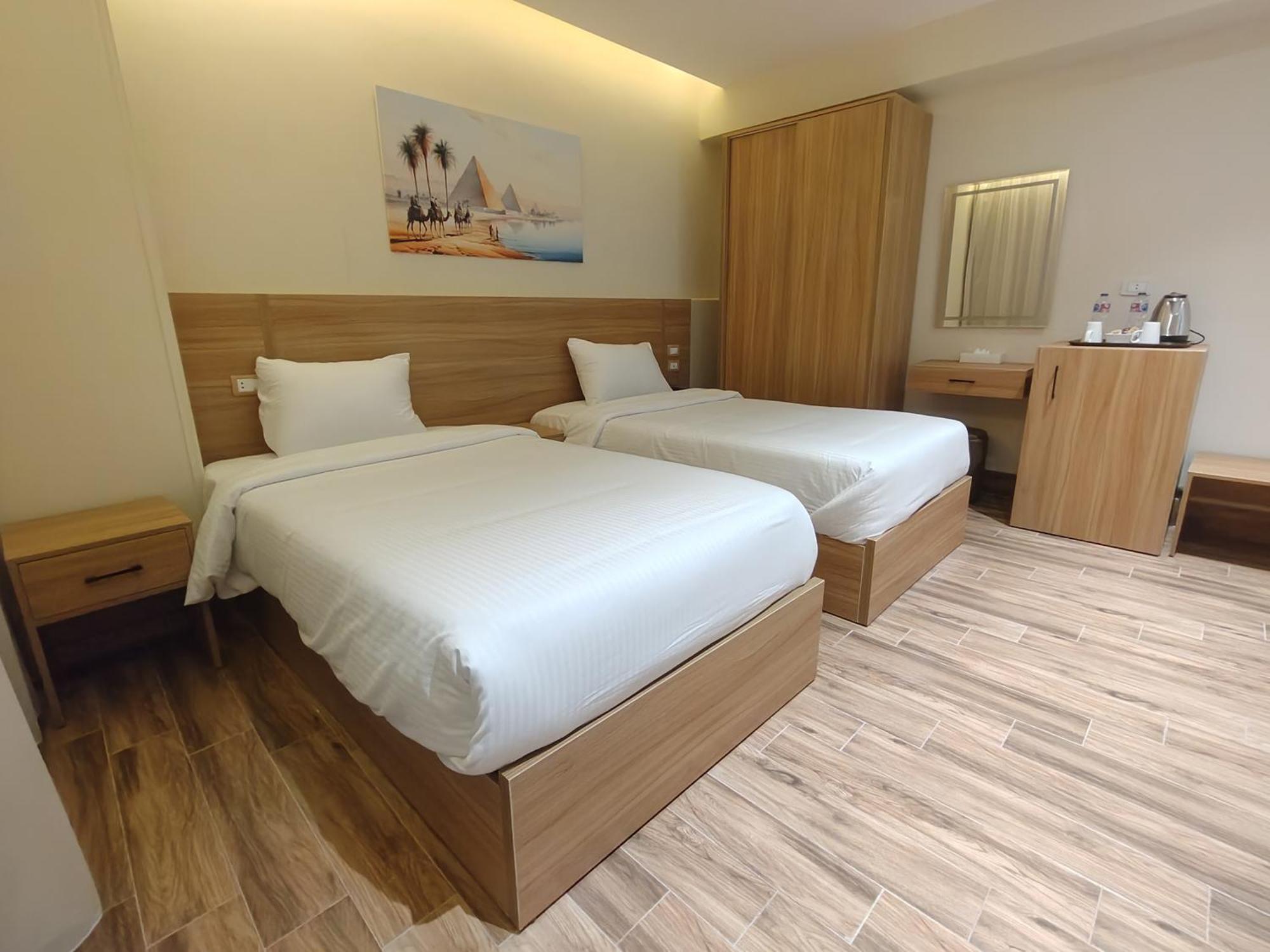 Rosetta Pyramids Hotel