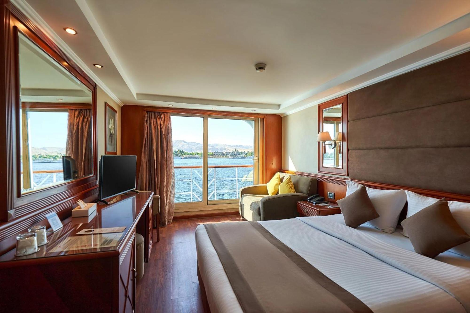 Nile Cruise Royal Queen I Every Wednesday From 3 Nights & Every Saturday From Luxor 4 Nights Aswan