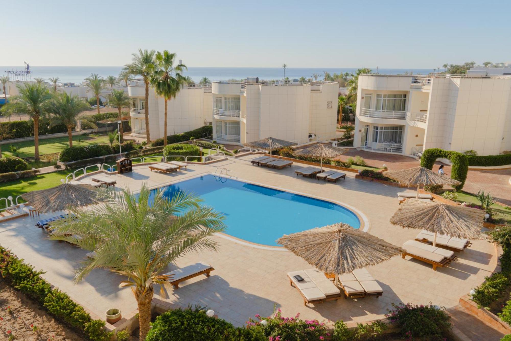Reef Resort