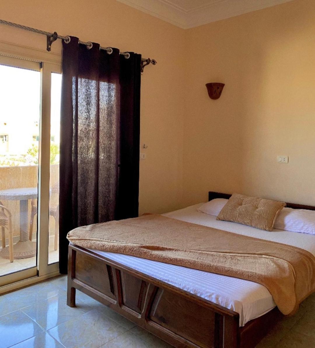 Nook Seaview