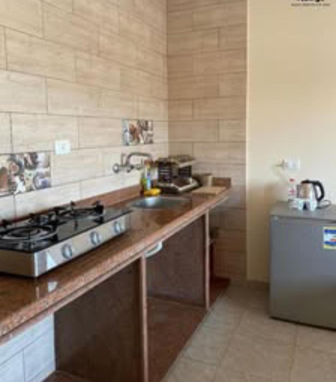 Nook Seaview 5*