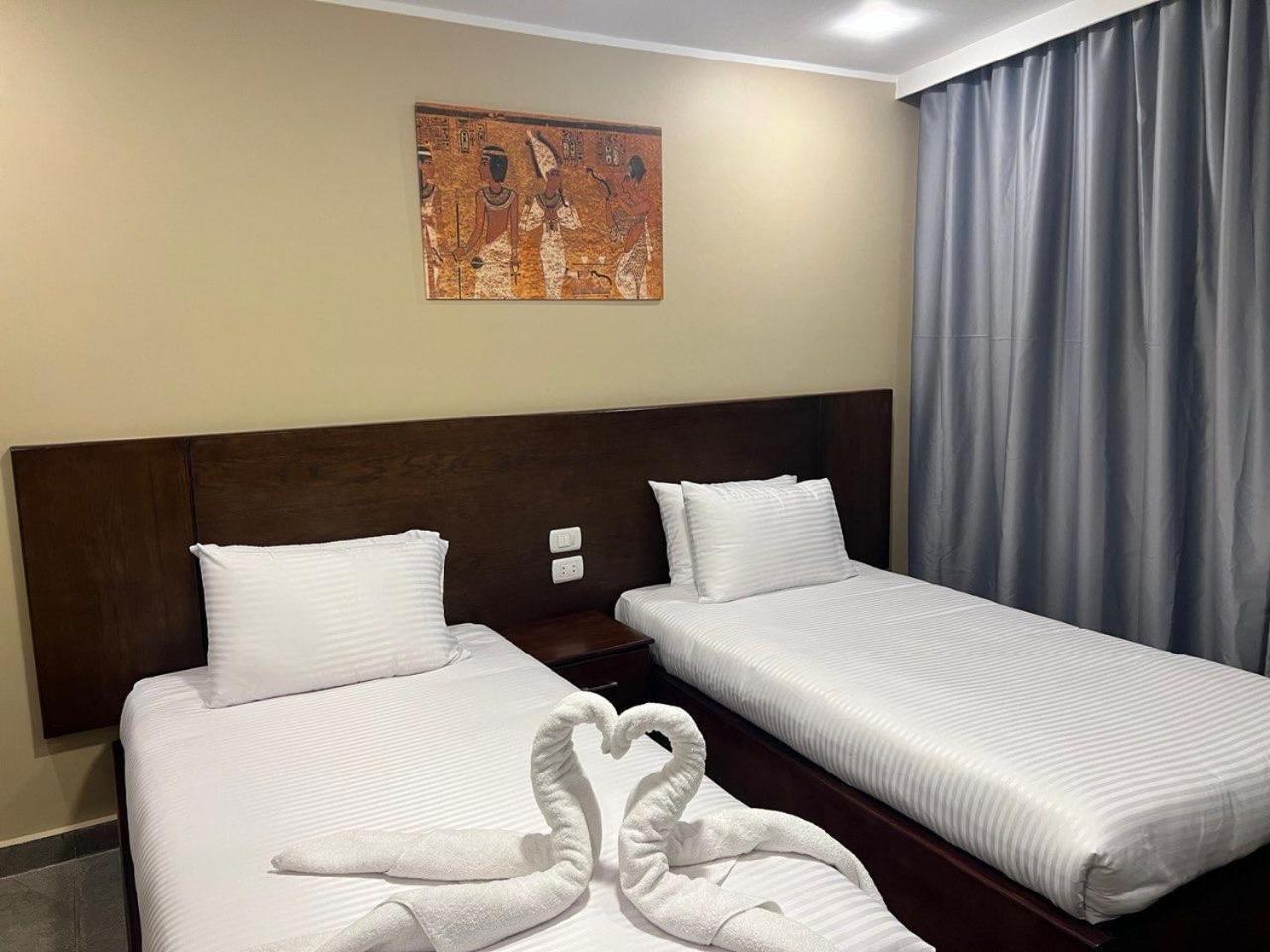 Pyramids View Hotel Nazlet el Simman