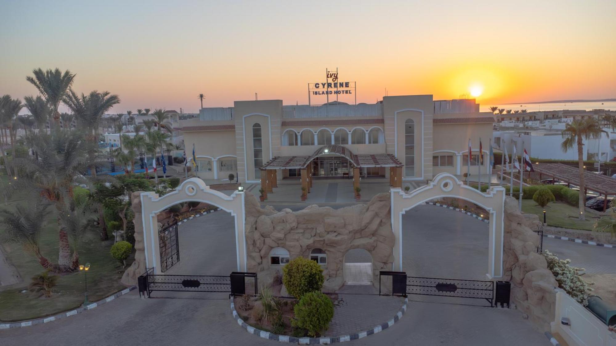 Ivy Cyrene Island Aqua Park (adults Only) Resort 4*