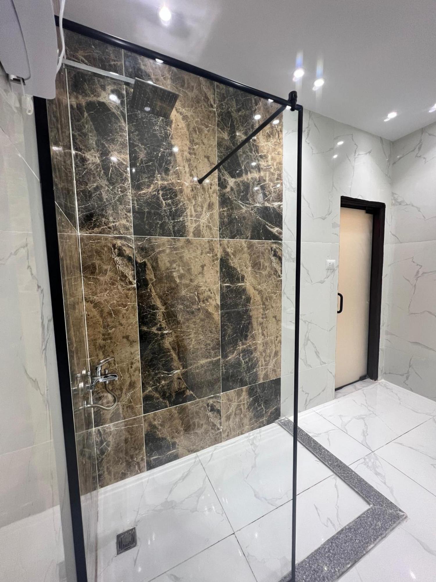 New Glamour Pyramids View Hotel Cairo