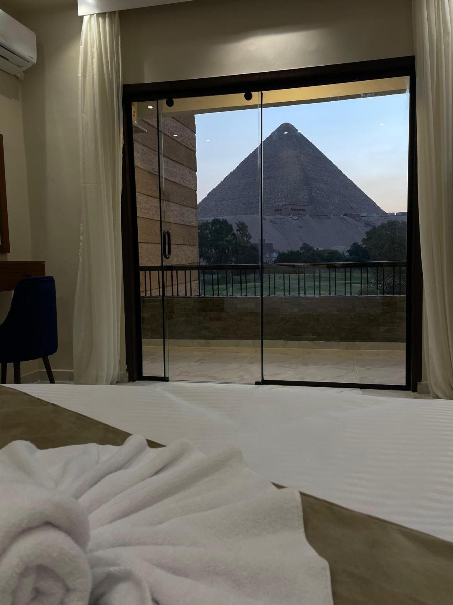 Hotel New Glamour Pyramids View Cairo