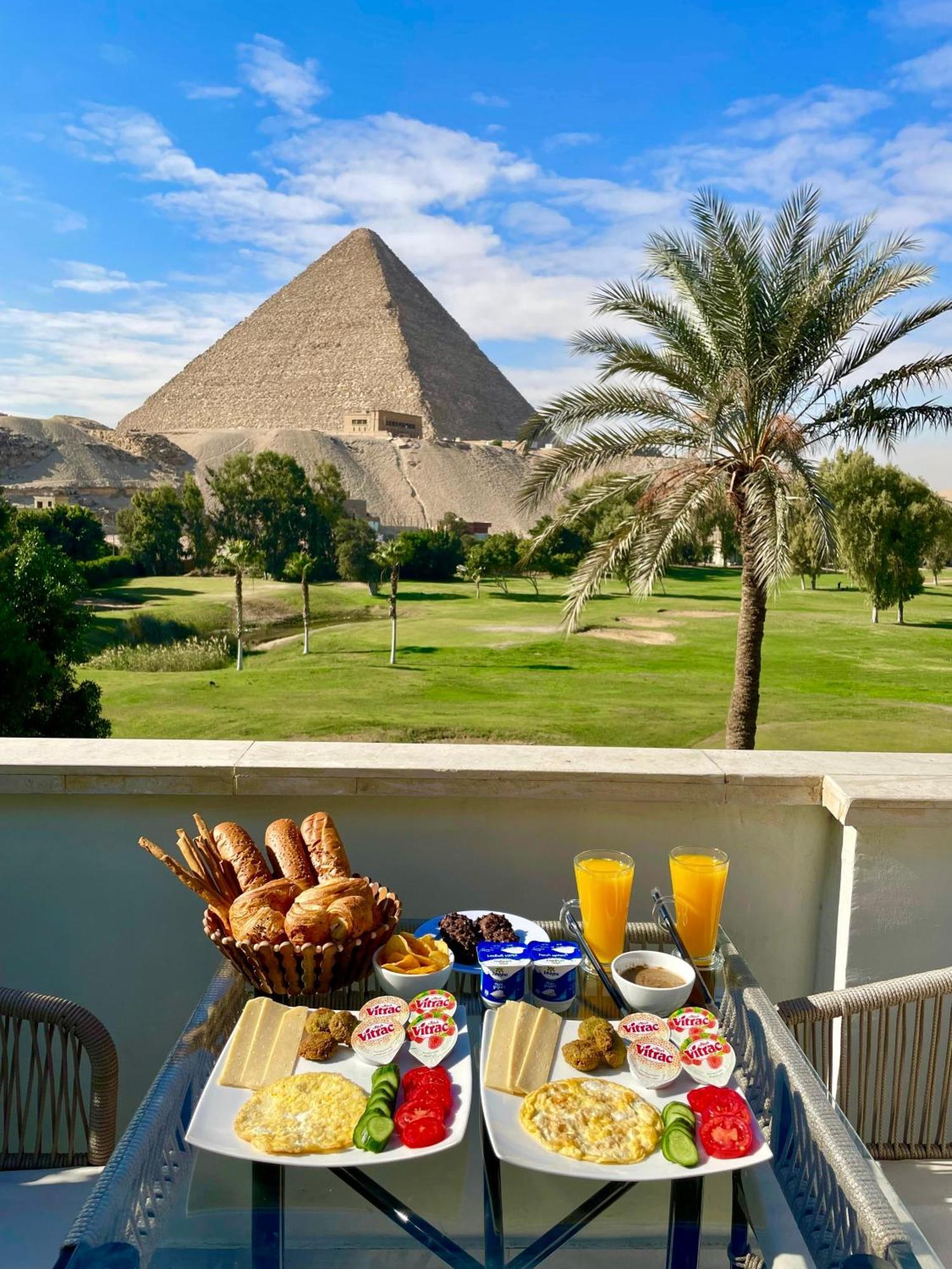 Hotel New Glamour Pyramids View 3*