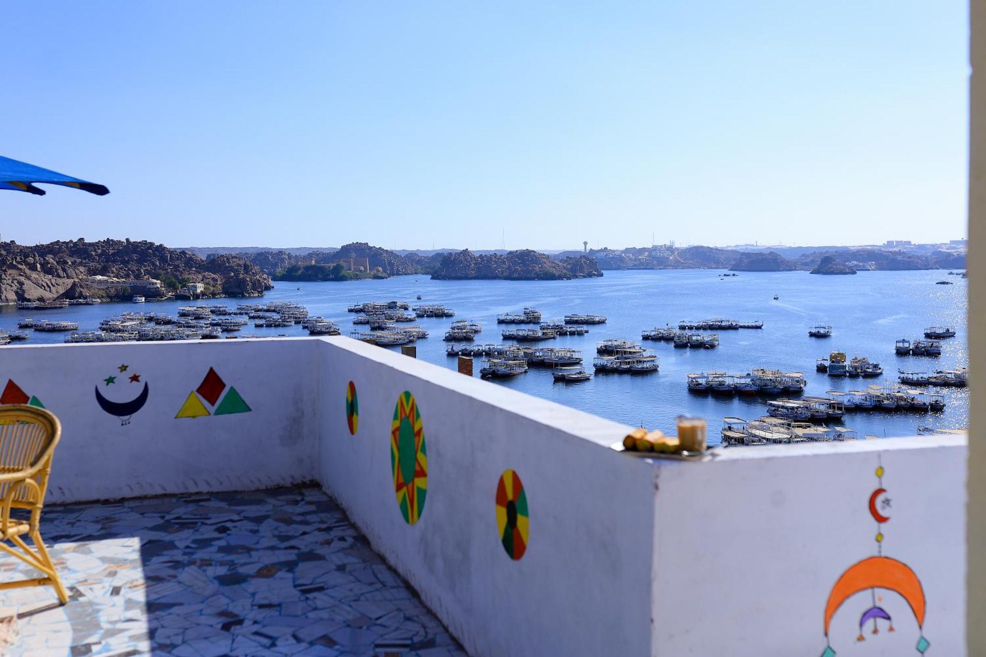 Dahab * Aswan