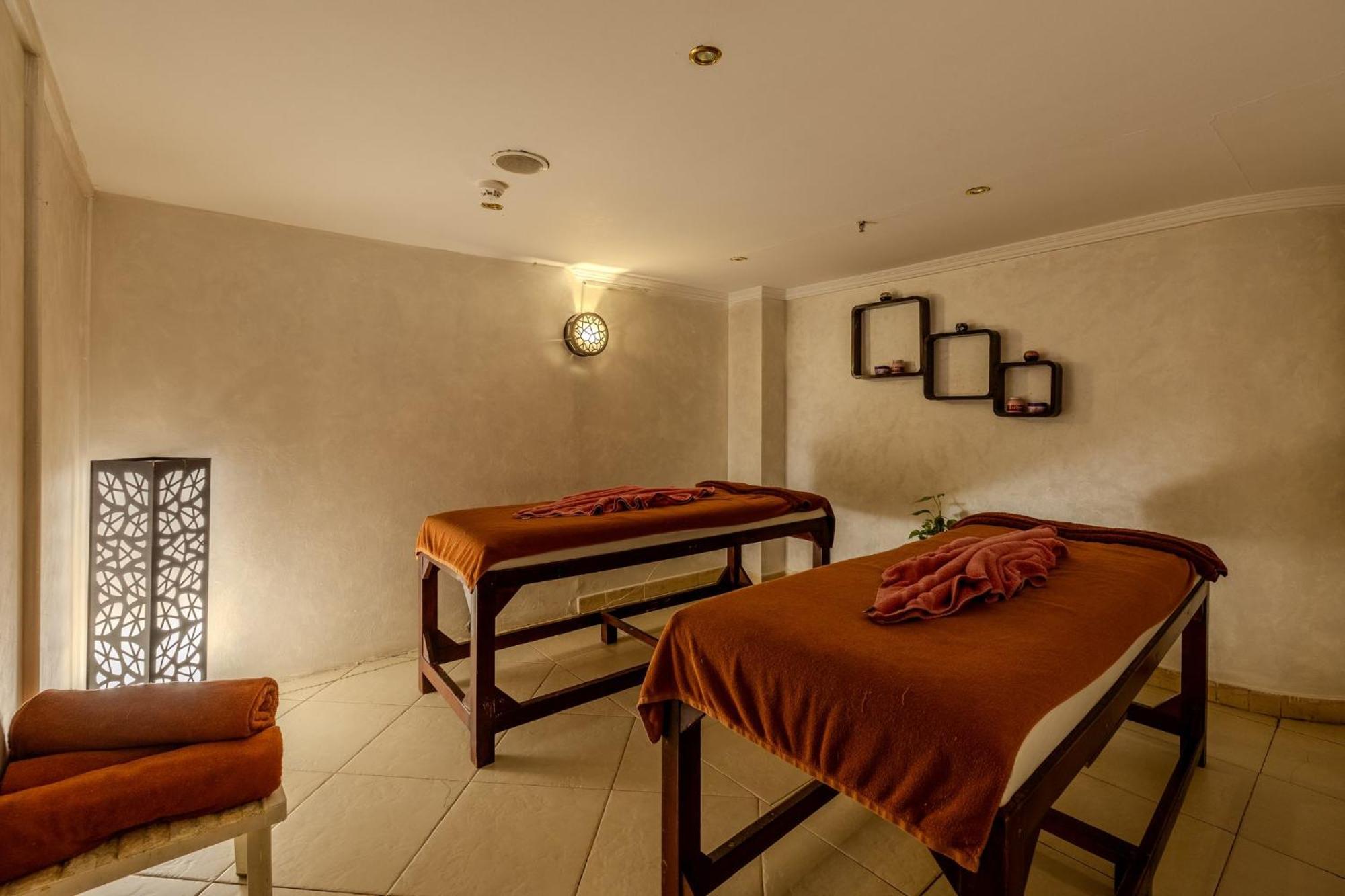 Hotel Continental Plaza