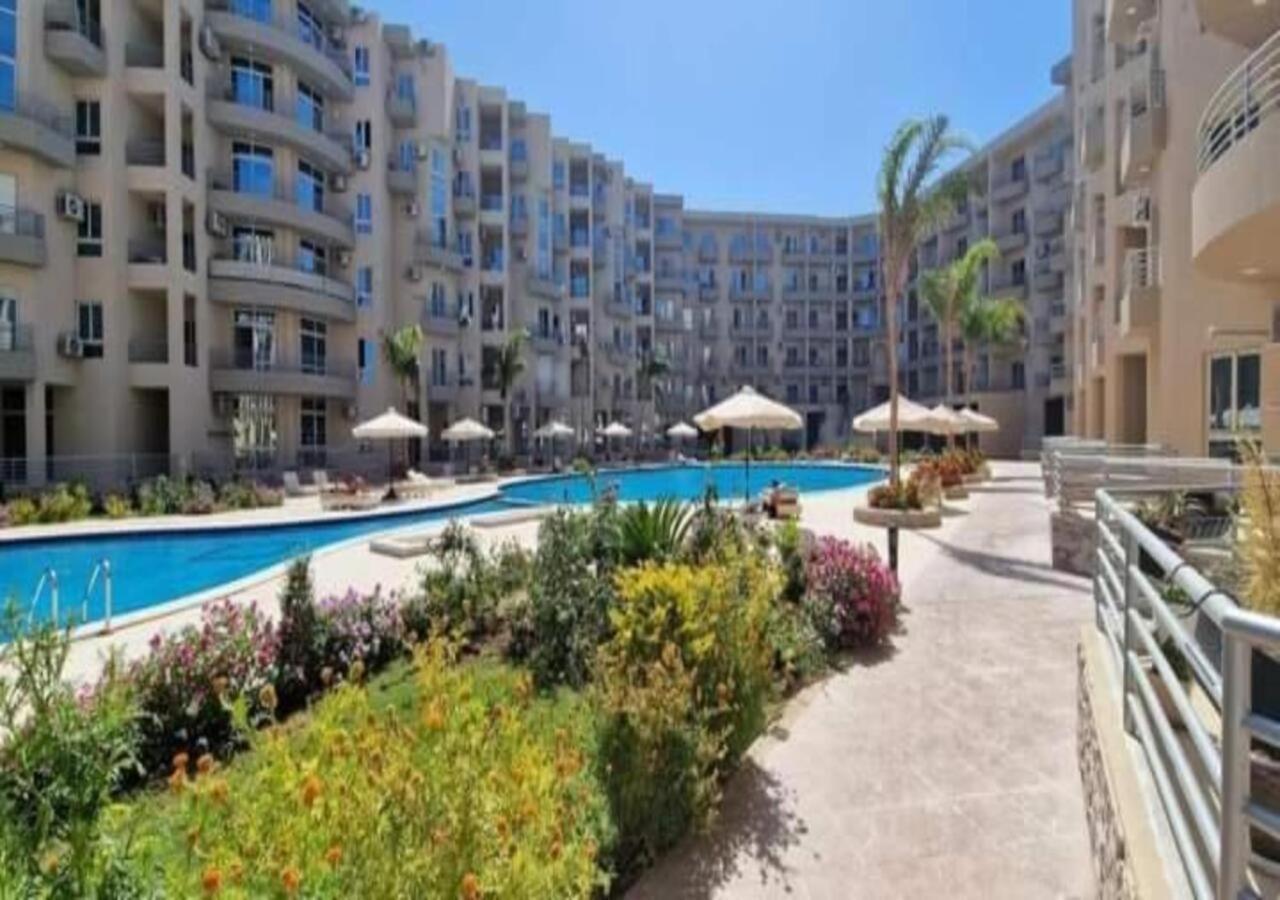 Apartment With Seaview, Amazing For Couples, Sunny & Seaview & Free Wi-fi