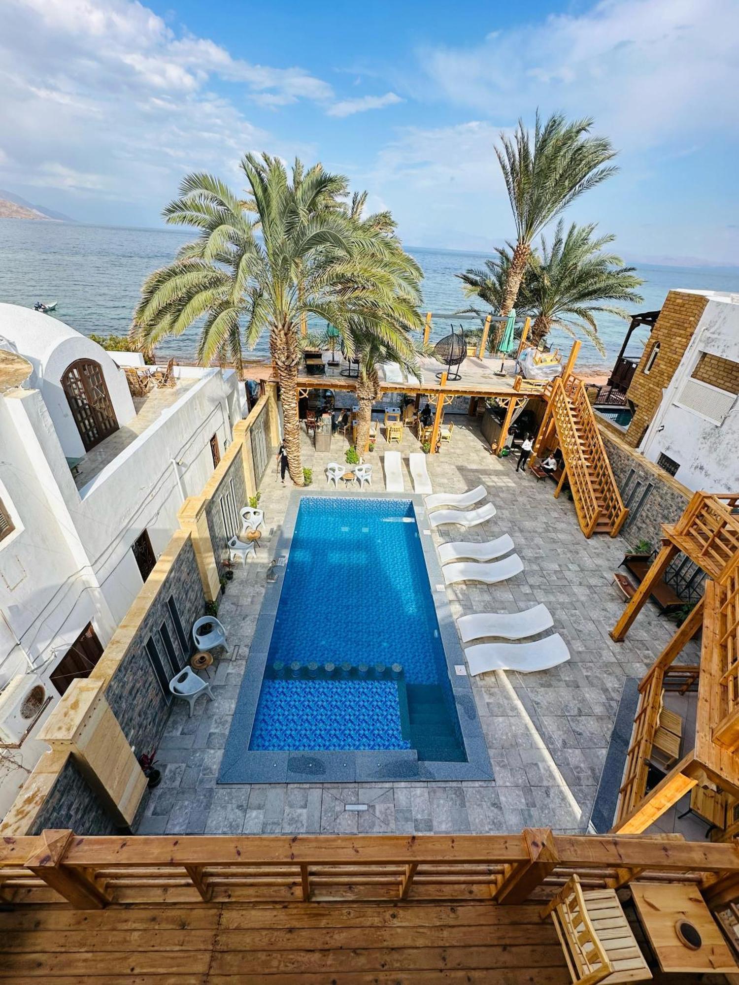 Hotel Neom - - - - - - - - - - - Your New In With Private Dahab