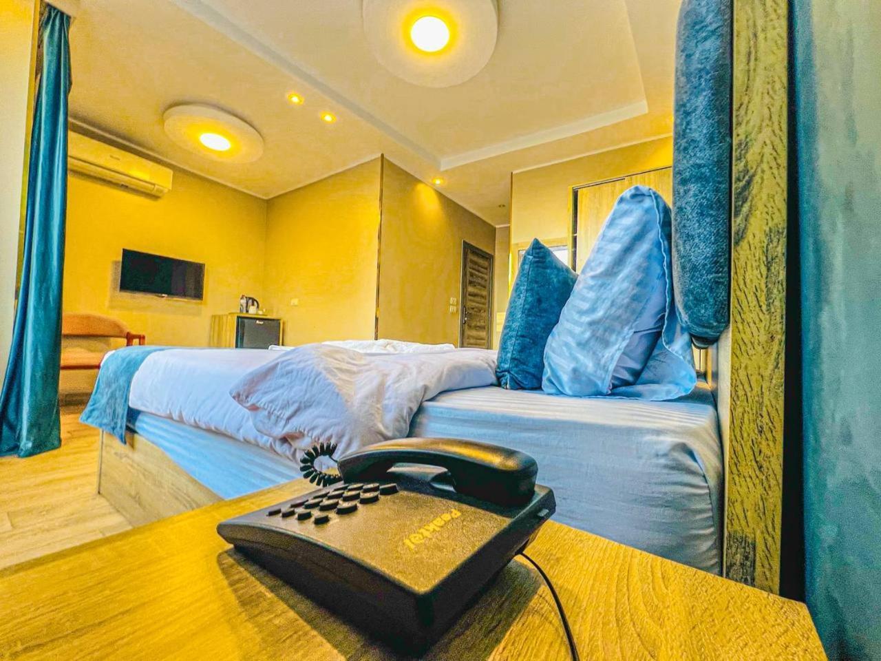 Hotel Reds Pyramids View Cairo