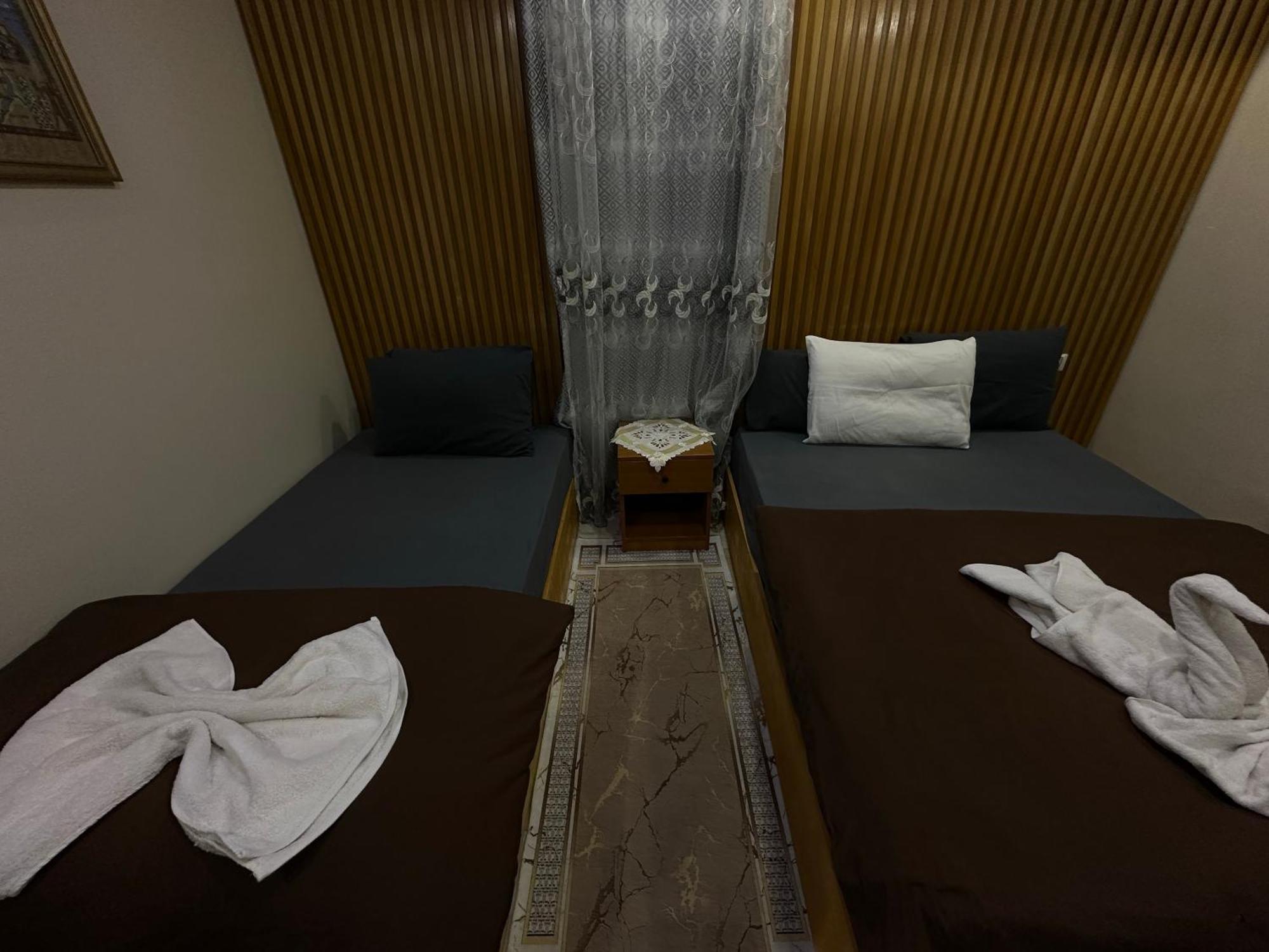 Hotel Tecno Pyramids