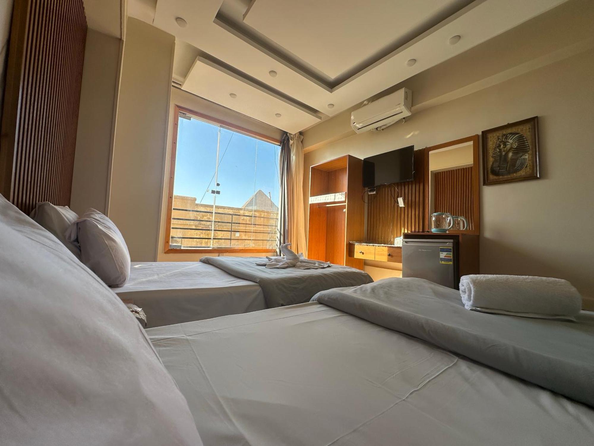 Tecno Pyramids Hotel