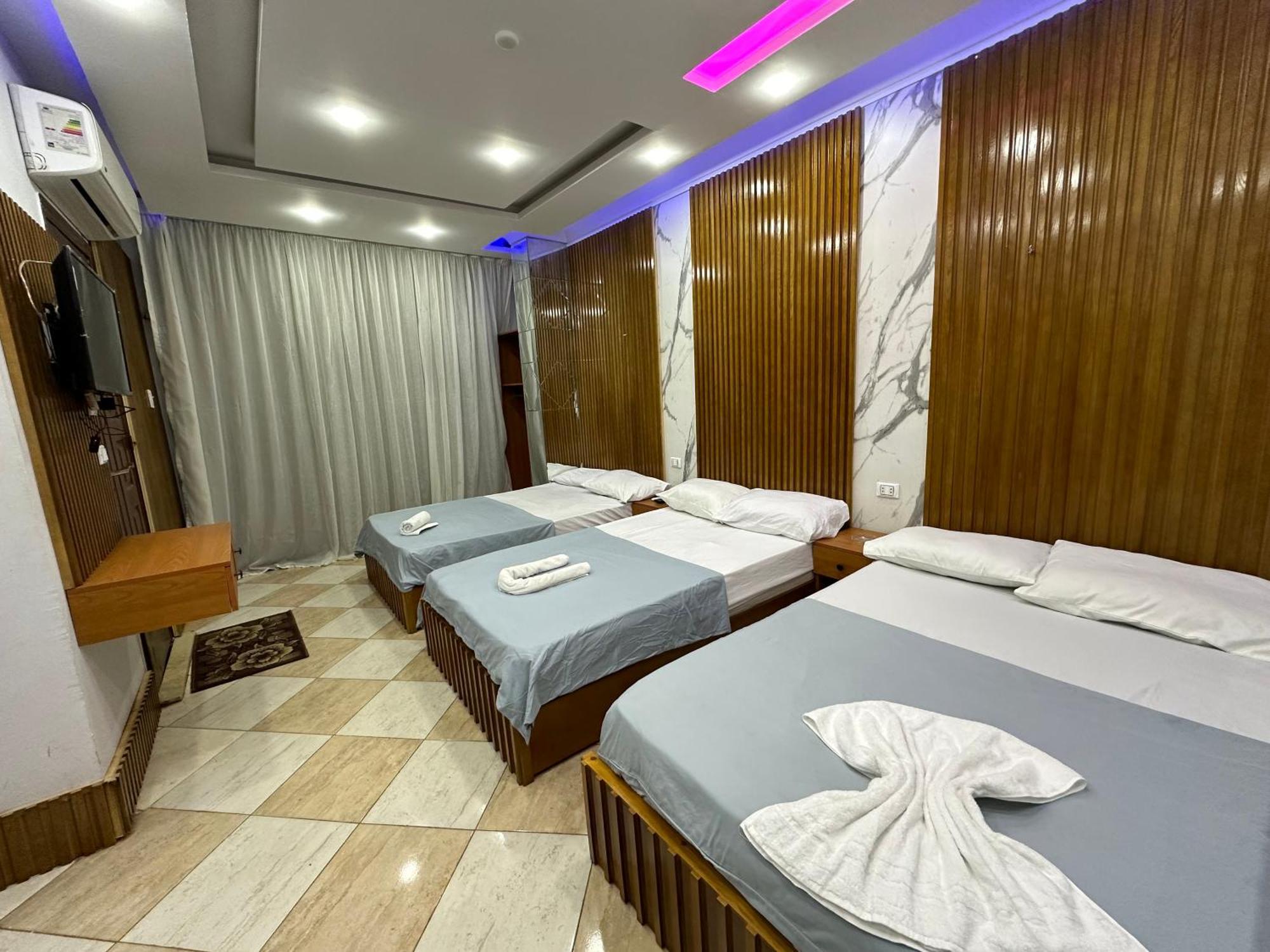 Tecno Pyramids Hotel 4*