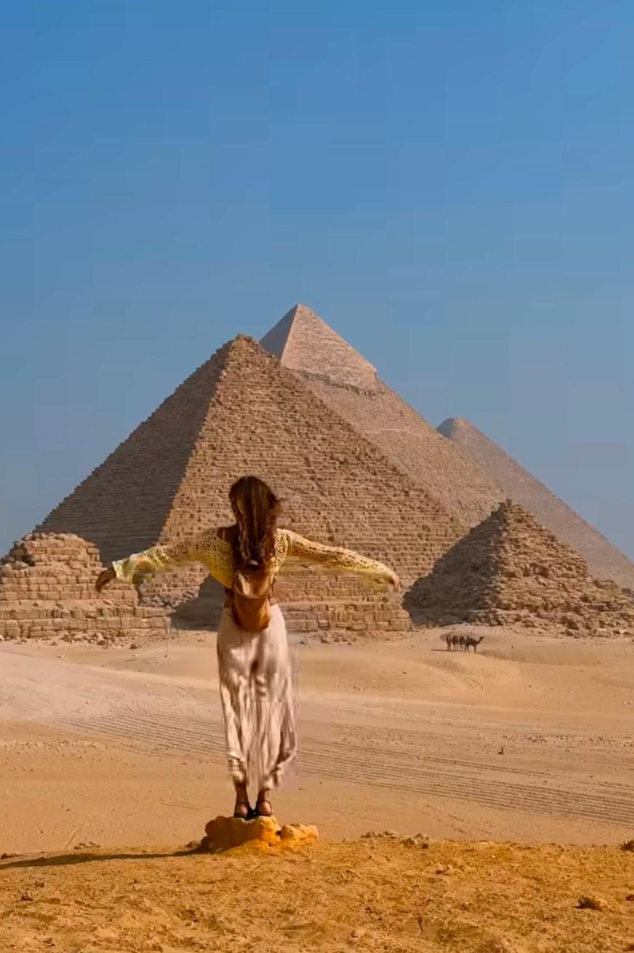 Tecno Pyramids Hotel