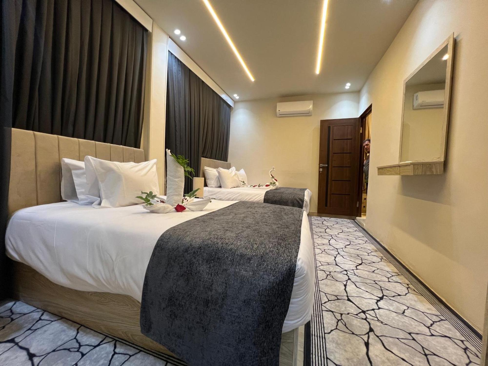 Scarab Pyramids View Hotel 3*