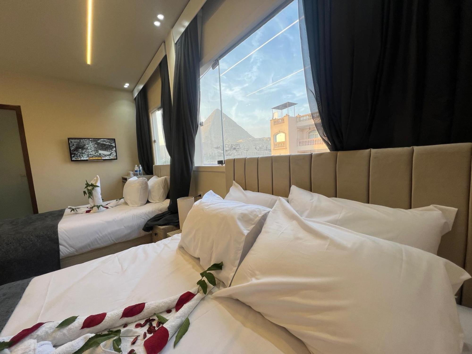 Scarab Pyramids View Hotel Cairo