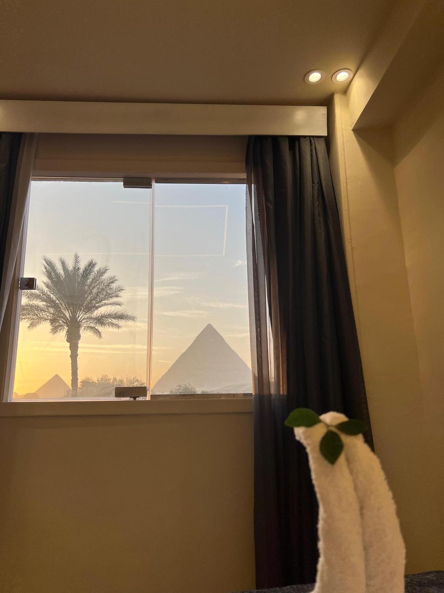 Scarab Pyramids View Hotel 3*