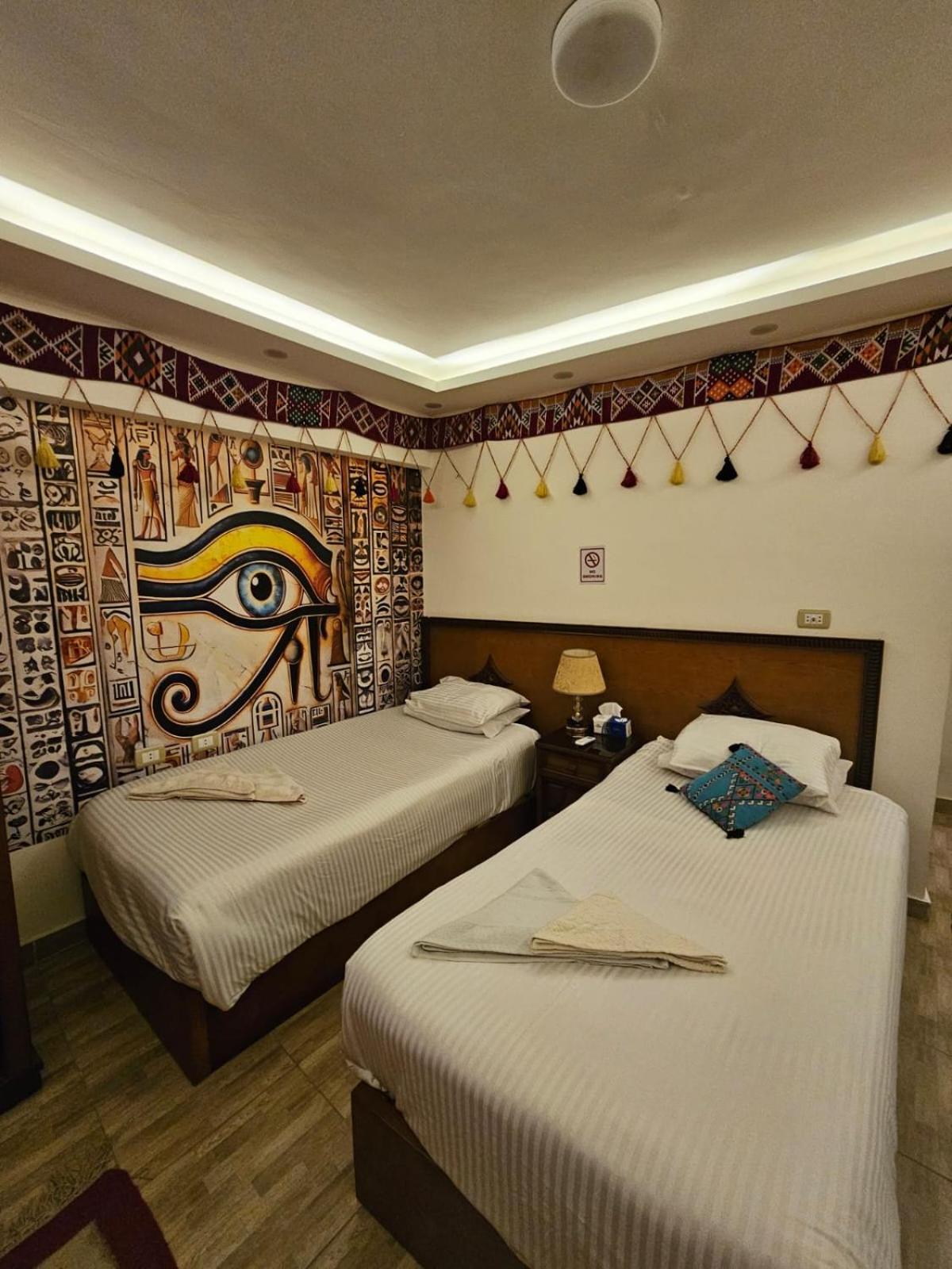 Guest house Atlantis Pyramids