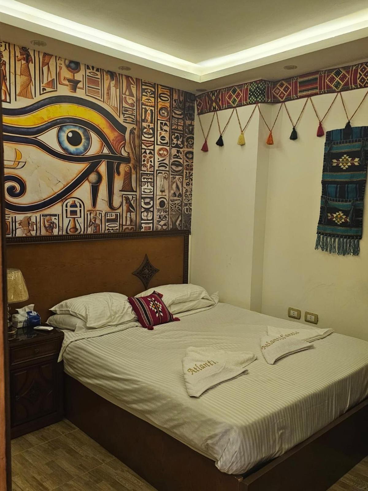 Guest house Atlantis Pyramids 2*