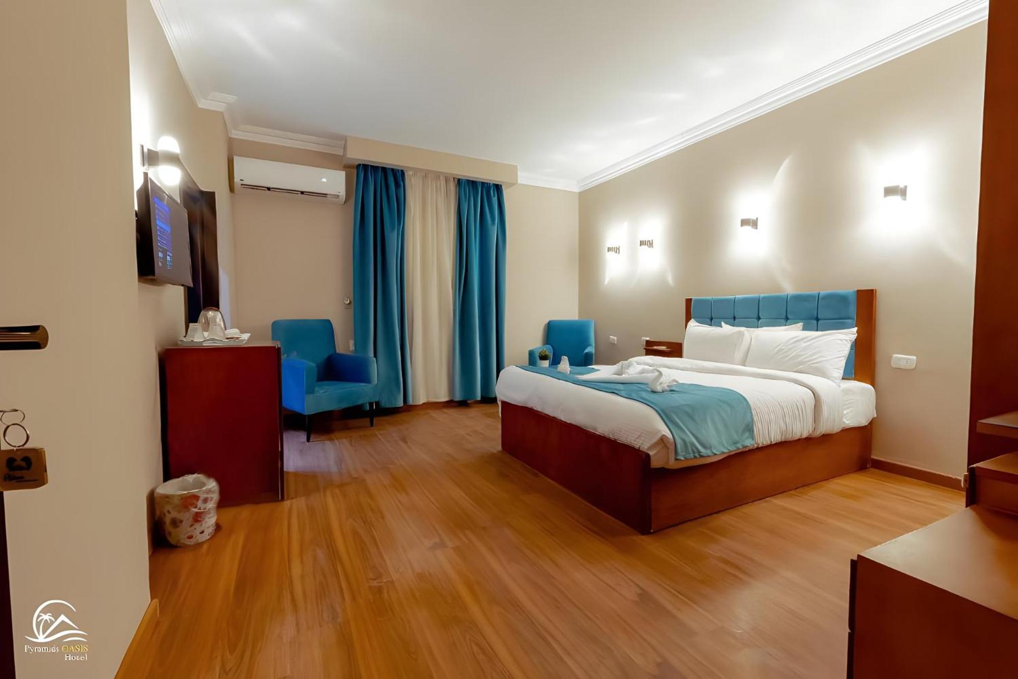 Golden Pyramids Of The Middle East Hotel Kafrat al Jabal