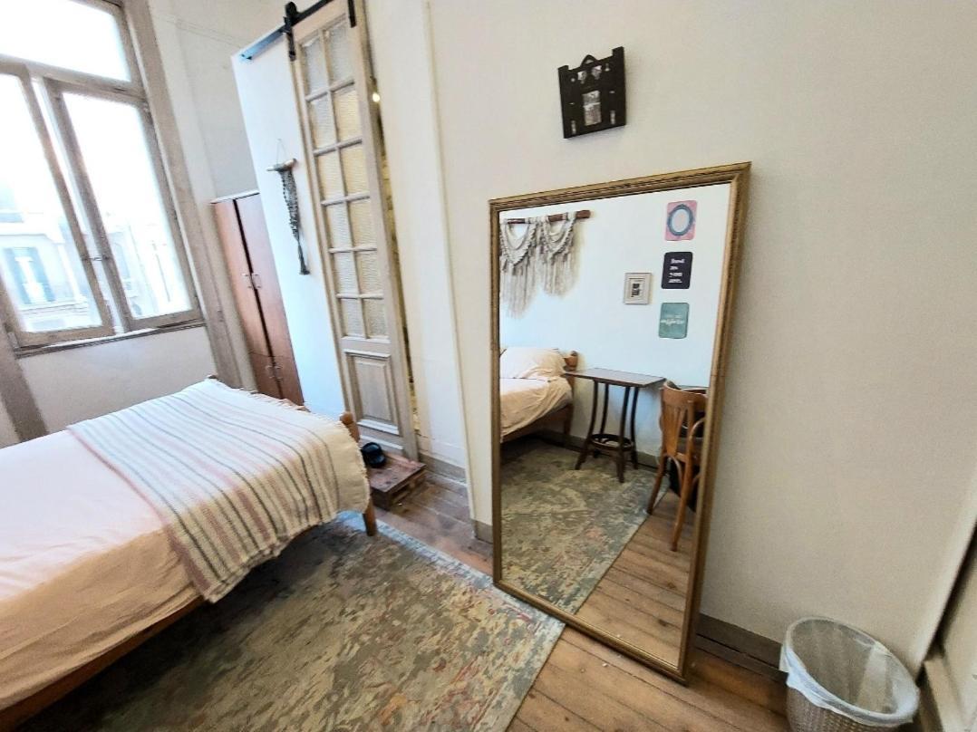 Men's Exclusive Arab Hostel