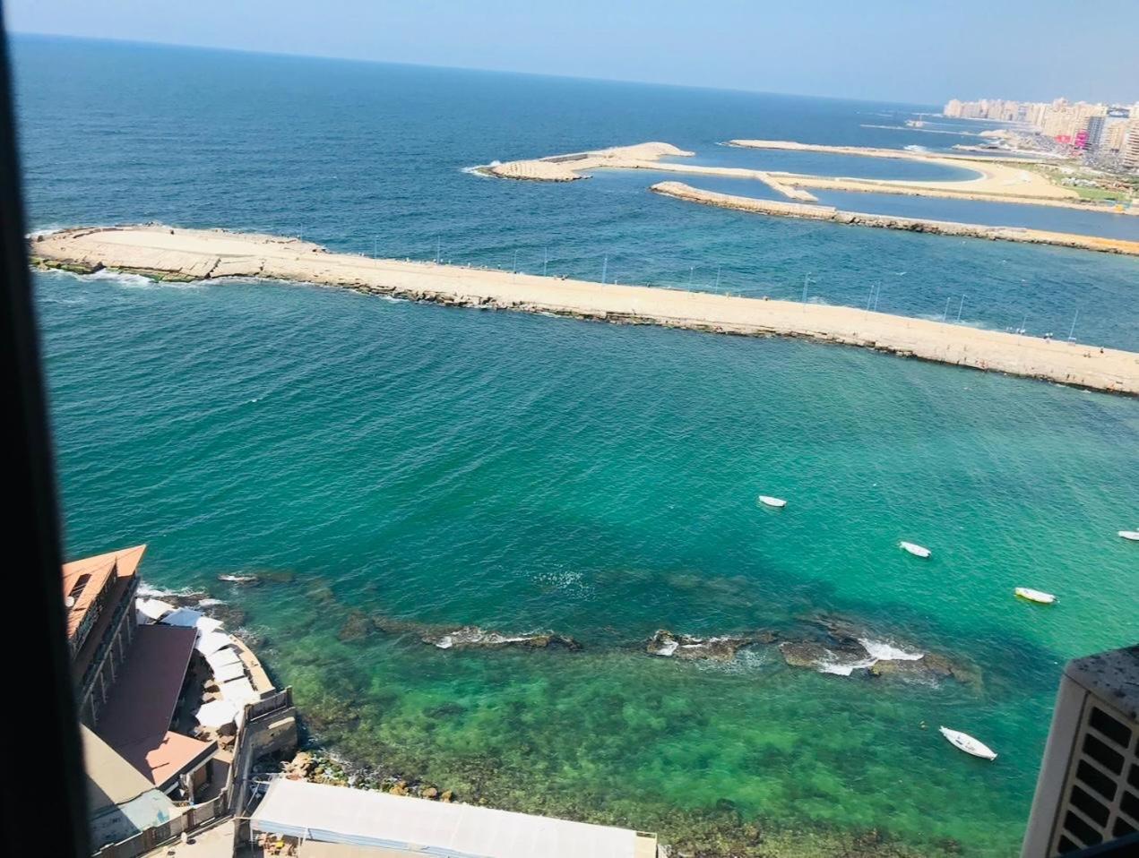 Glim Bay Ultra Lux Sea View