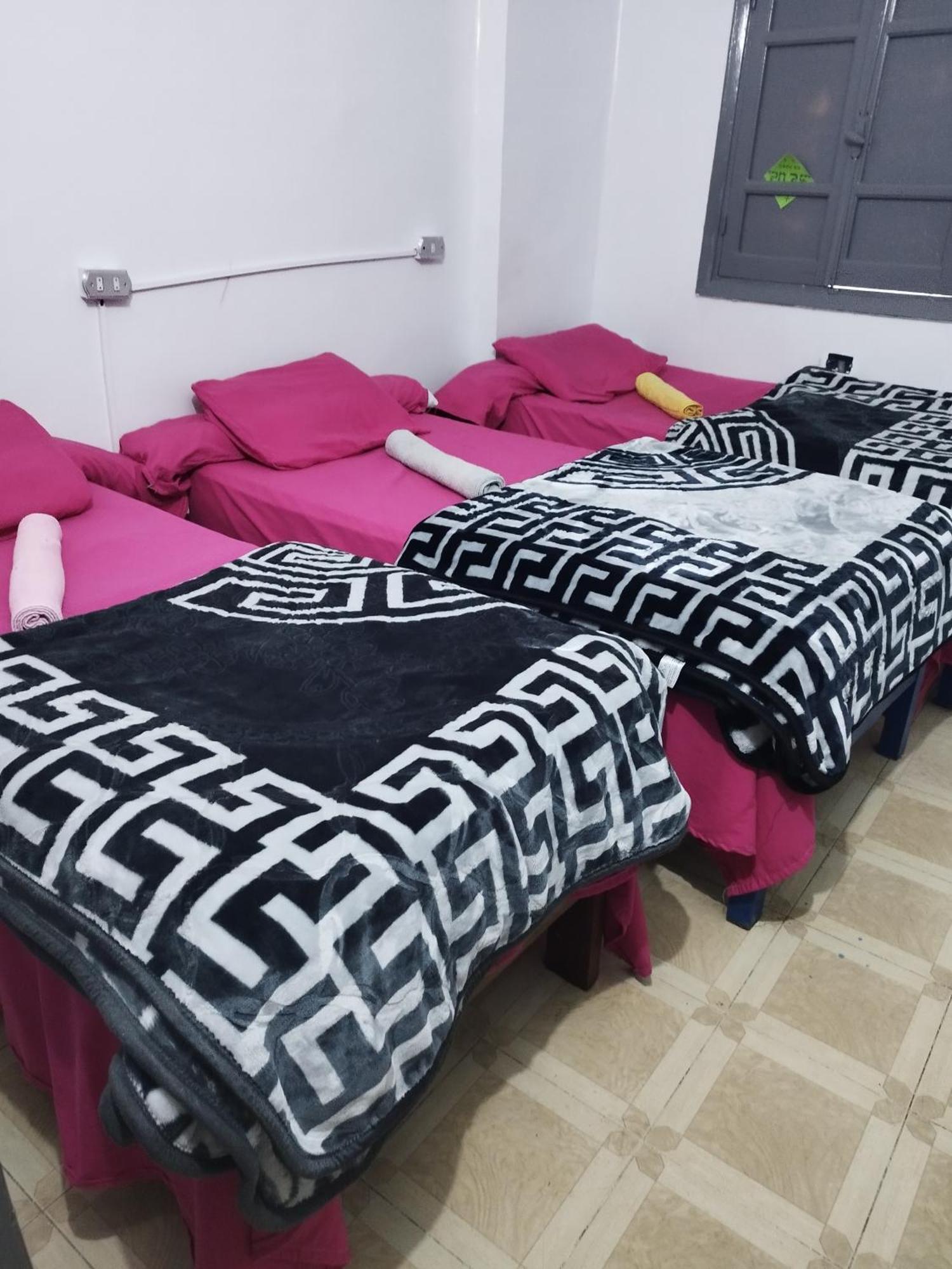 Grand Square Albergue Luxor