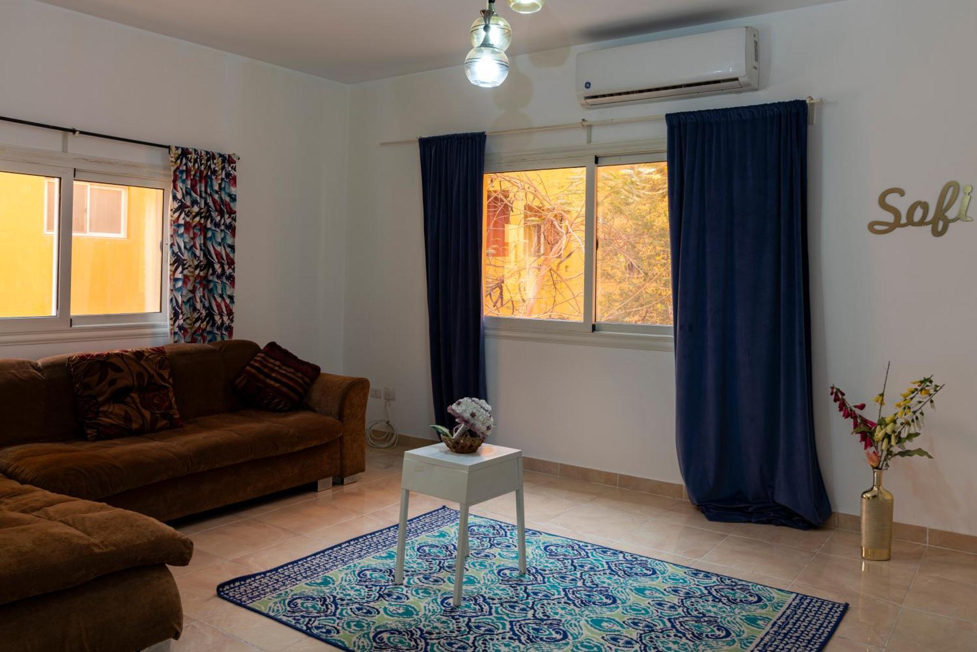 Modern 2br - Al Dora Resort, Apartment
