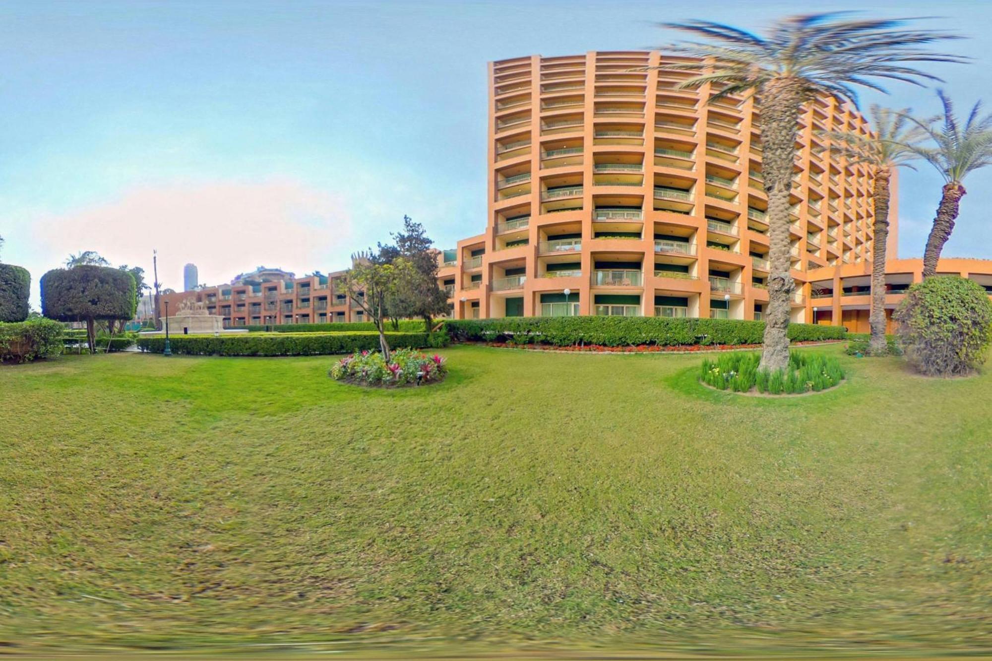 Cairo Marriott & Omar Khayyam Casino Hotel 5*