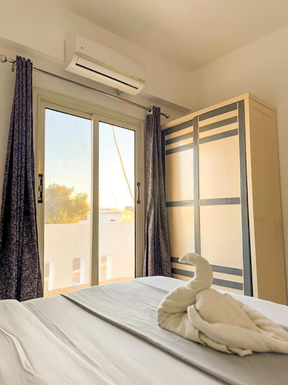 Hotel de apartamente Sea Breeze *