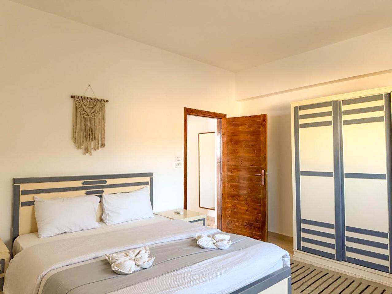 Sea Breeze Hotel de apartamente