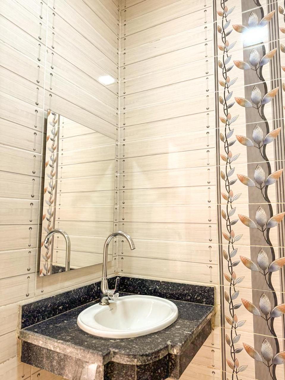 Sea Breeze Hotel de apartamente