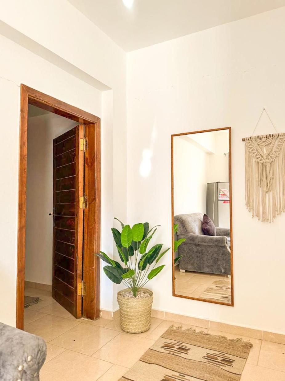 Hotel de apartamente Sea Breeze *