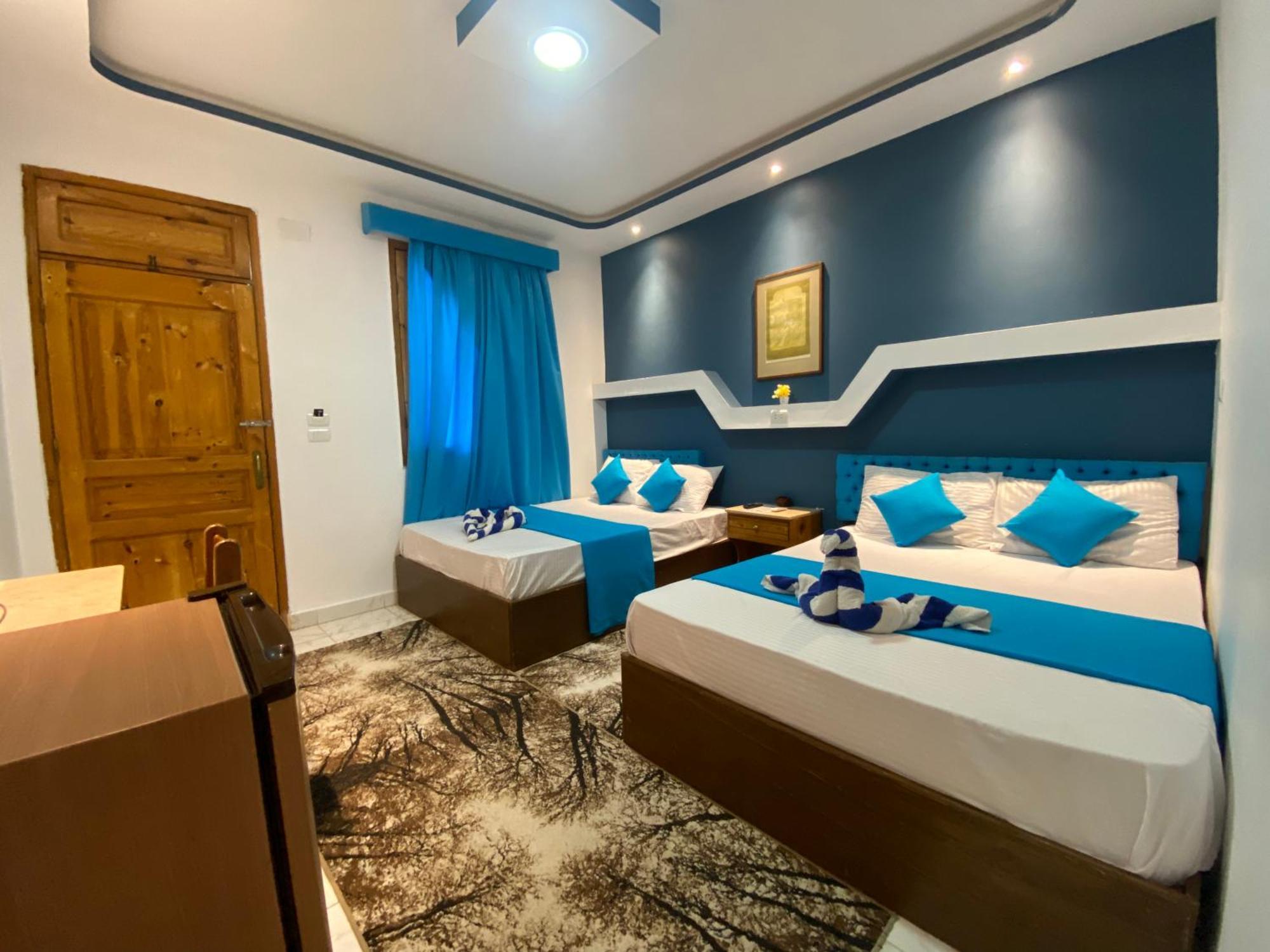 Seaview Hotel