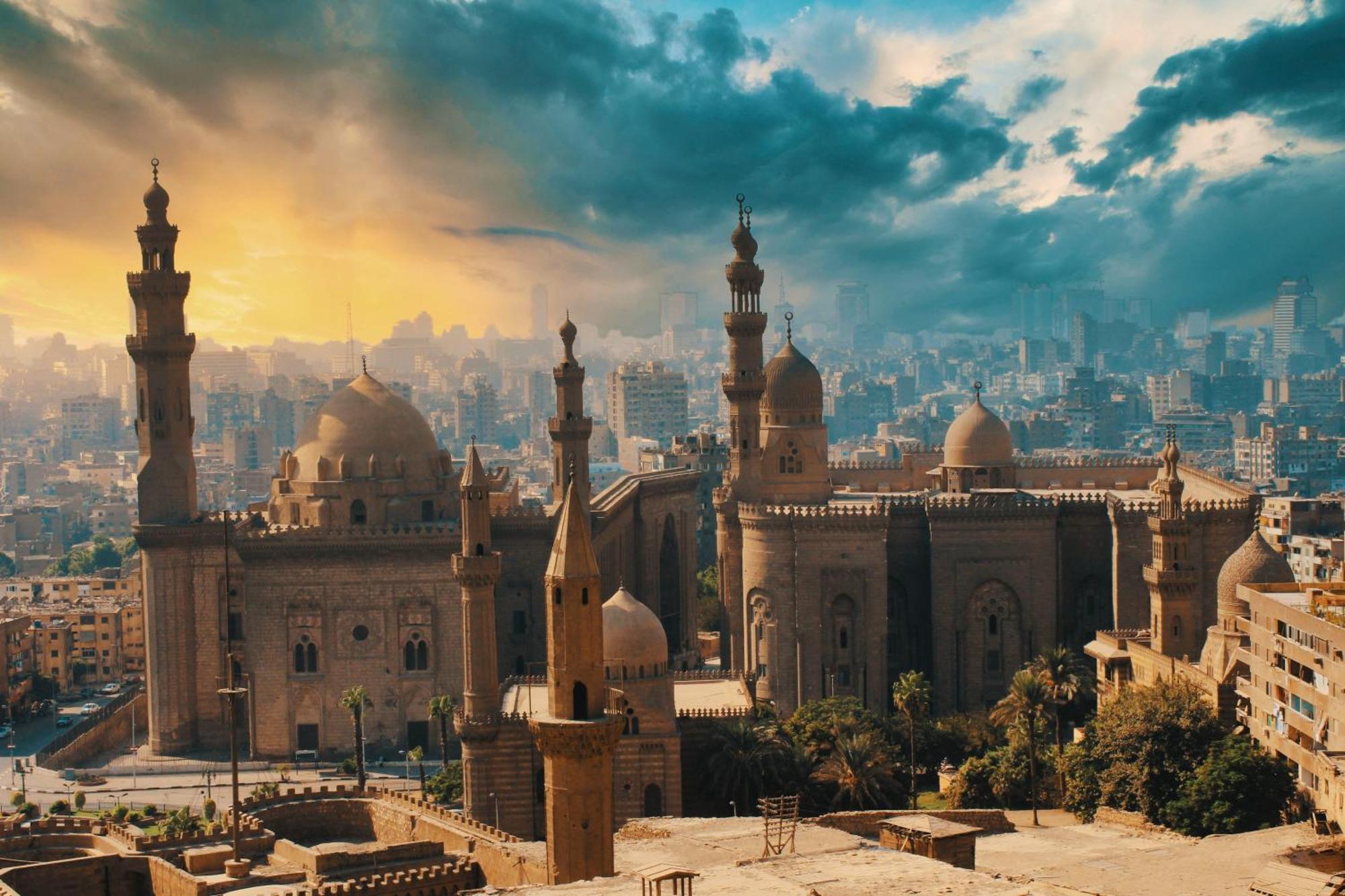 Paradise Pyramids View *