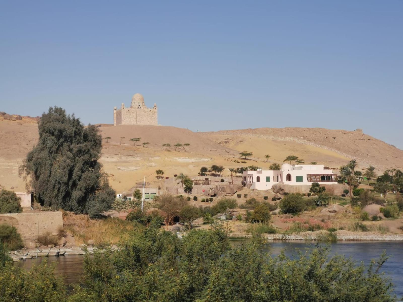 Guest house Hannag Island Aswan