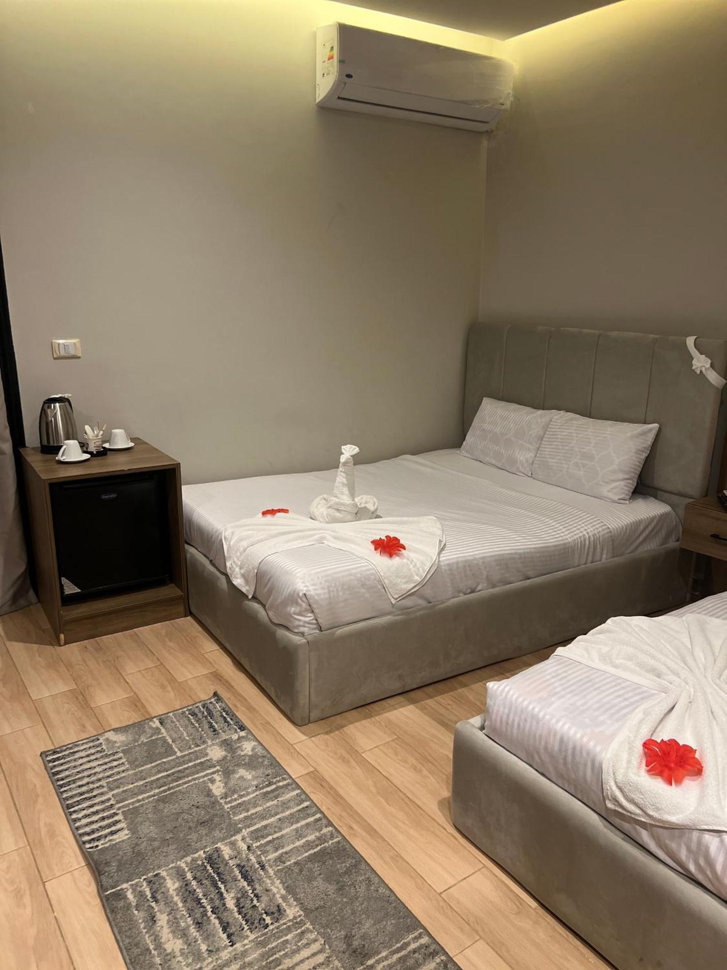 Pyramids Hotel 4*