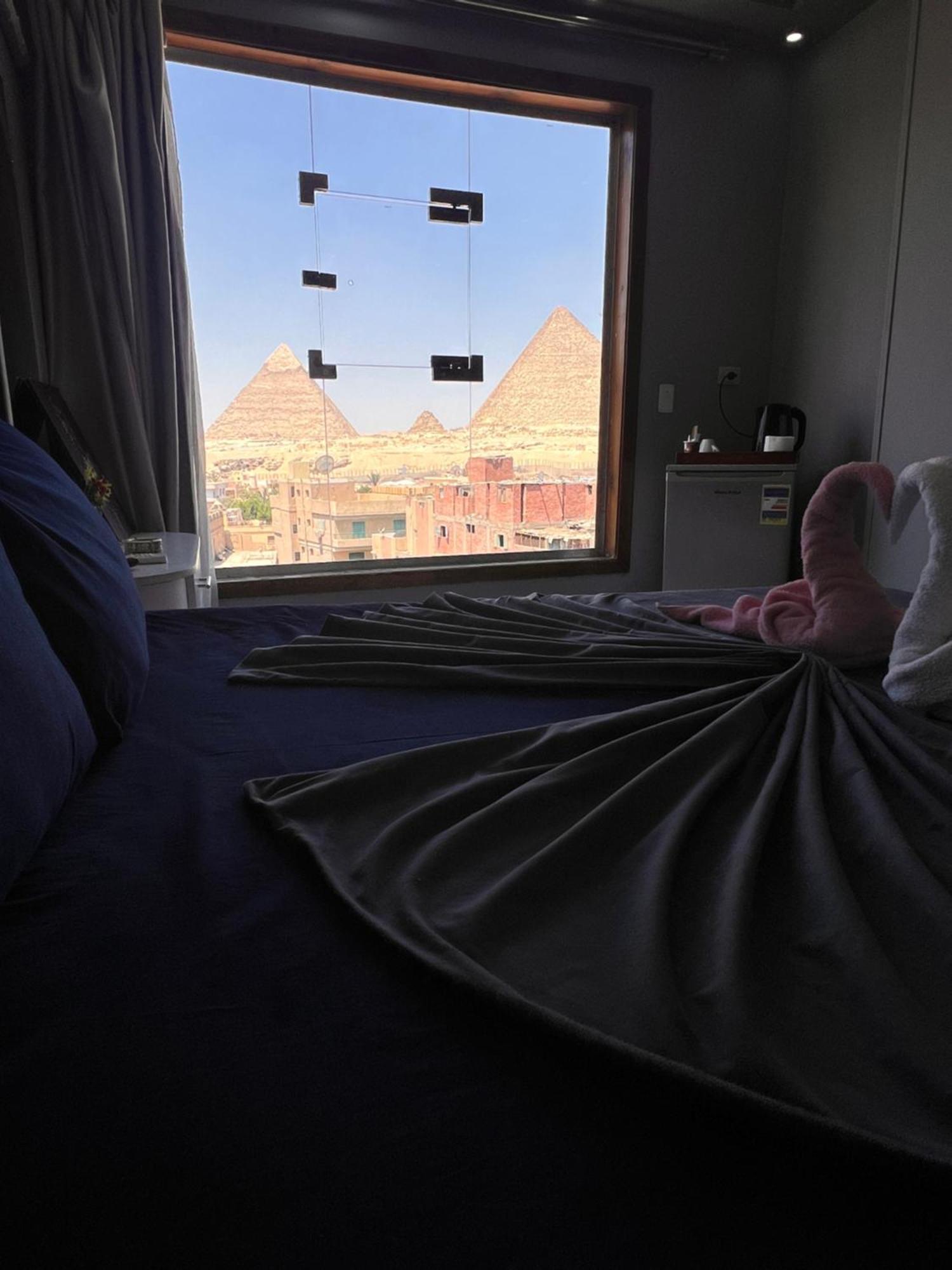 Hotel Pyramids 4*