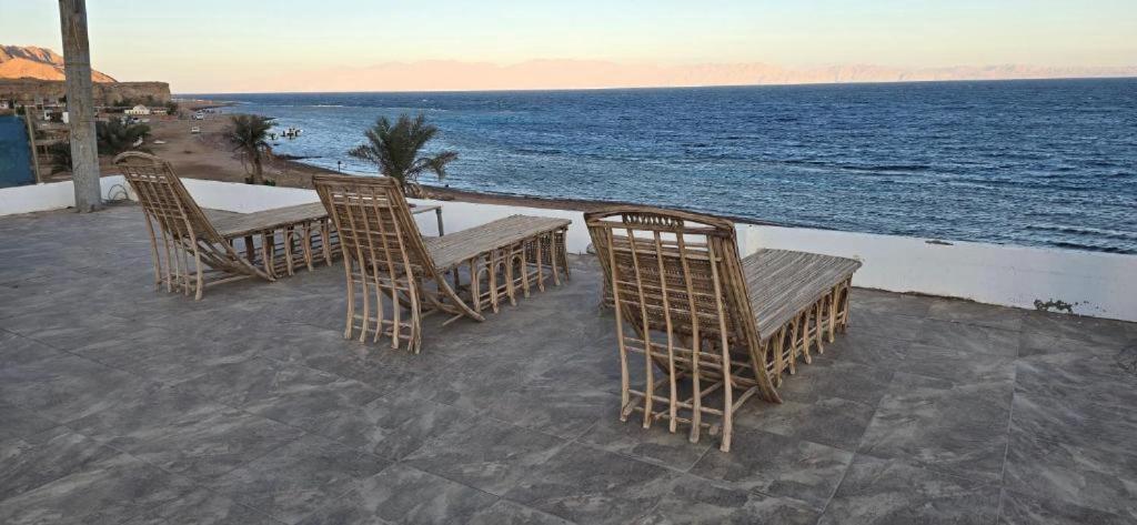 Luxurious Beachfront With Private Pool & Jacuzzi In * Dahab