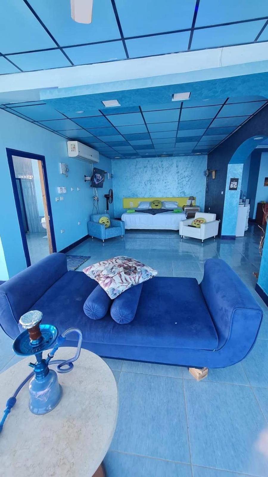 Luxurious Beachfront With Private Pool & Jacuzzi In Dahab