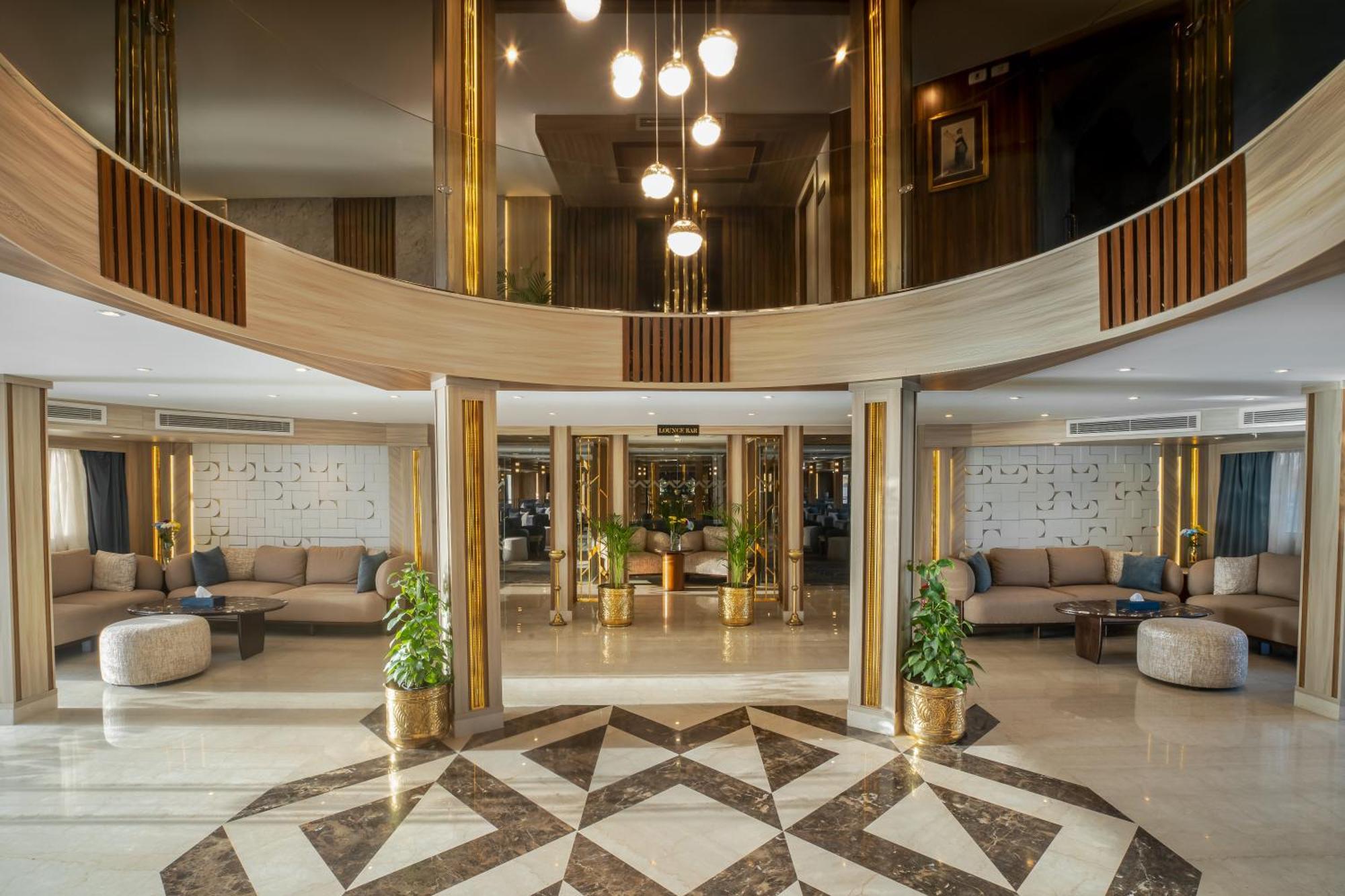 Hotel Renaissance Nile Cruise - Every Saturday From To Aswan For 4 Nights , And Every Wednesday From Aswan To For 3 Nights