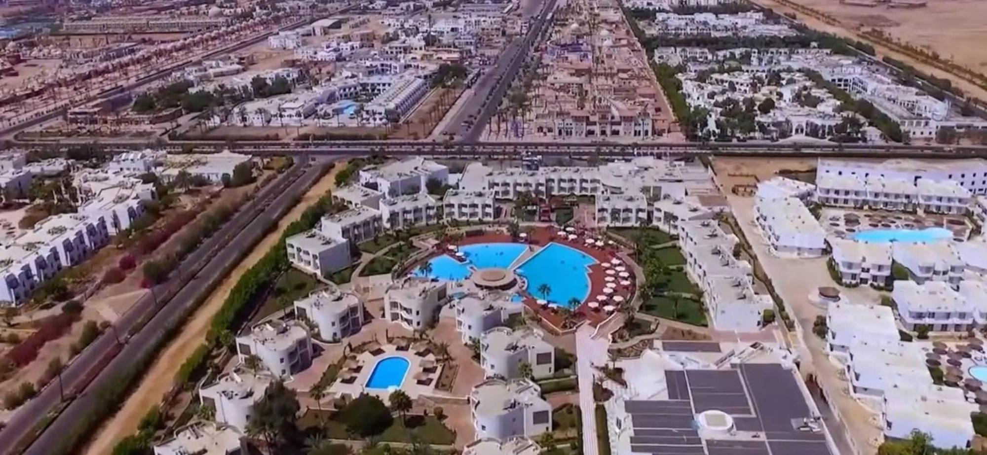 Resort Reef 4*