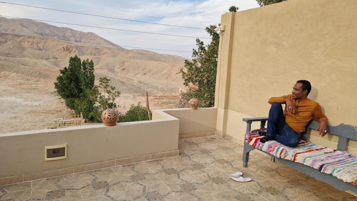 House Mountain Villa Luksor