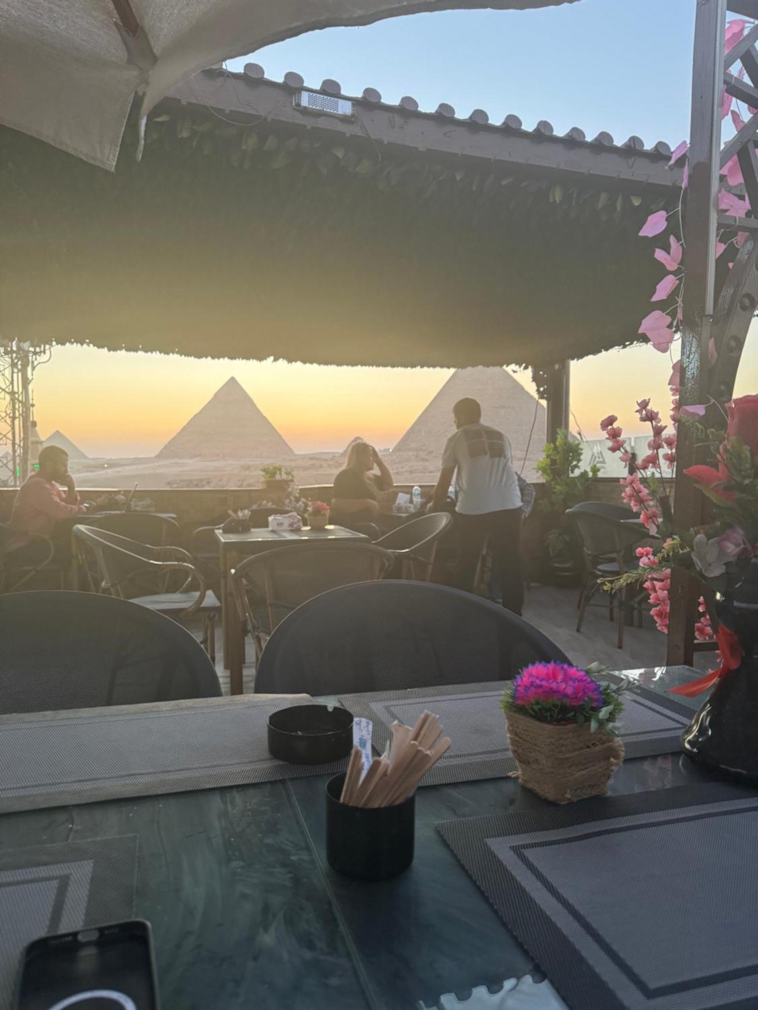 Pyramids Hills History 3* Kafrat al Jabal