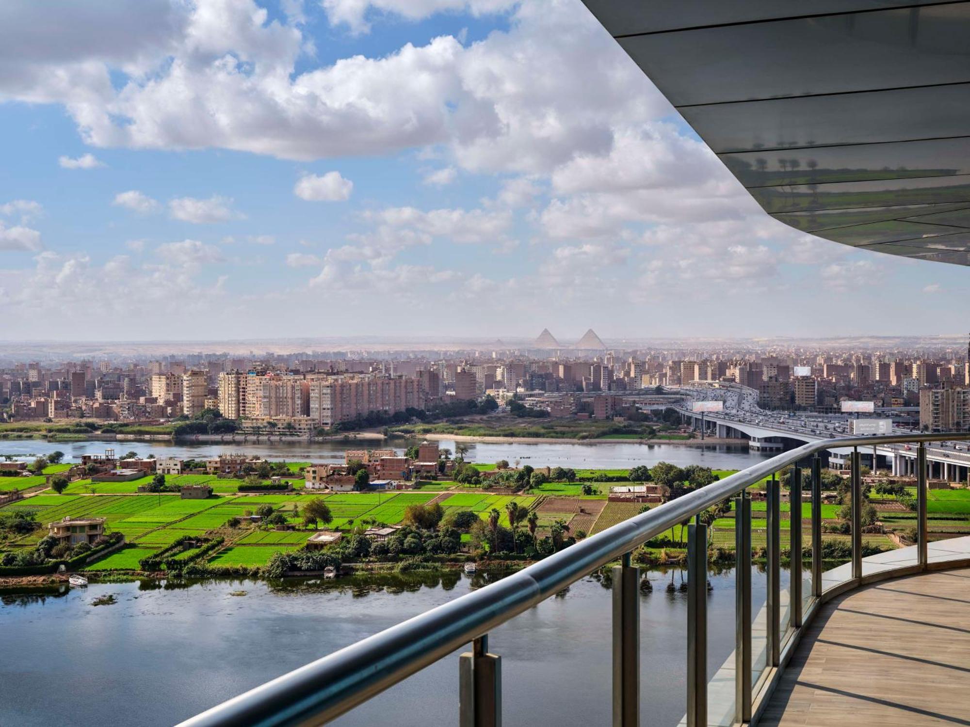 Hilton Nile Maadi 5* Kahire