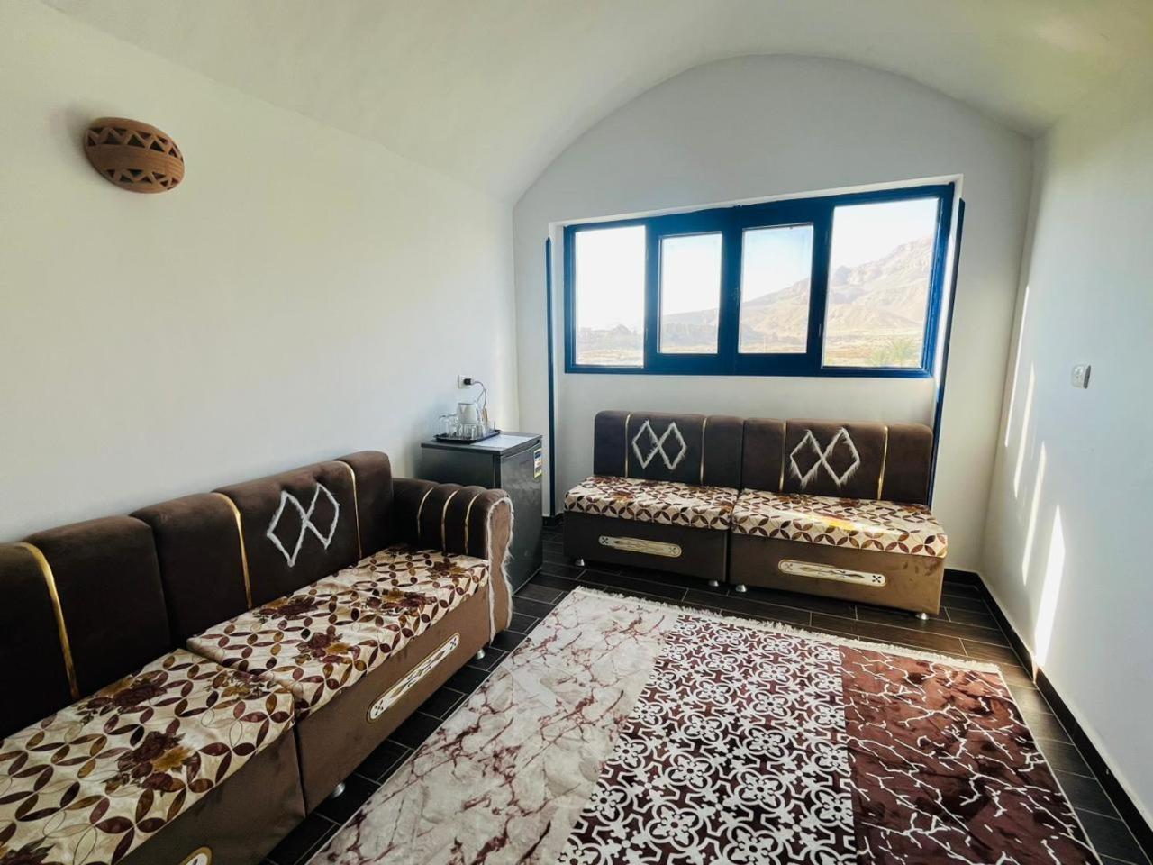 Hotel Sharqotel